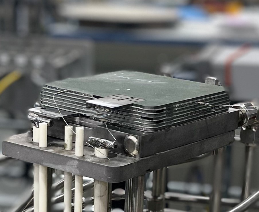 OxEon demonstrates solid oxide stack that generates hydrogen at elevated pressure as a pathway to low-cost renewable hydrogen